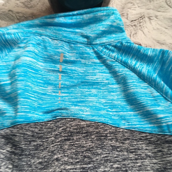 BOGO | FILA | Performance Jacket - Picture 6 of 7